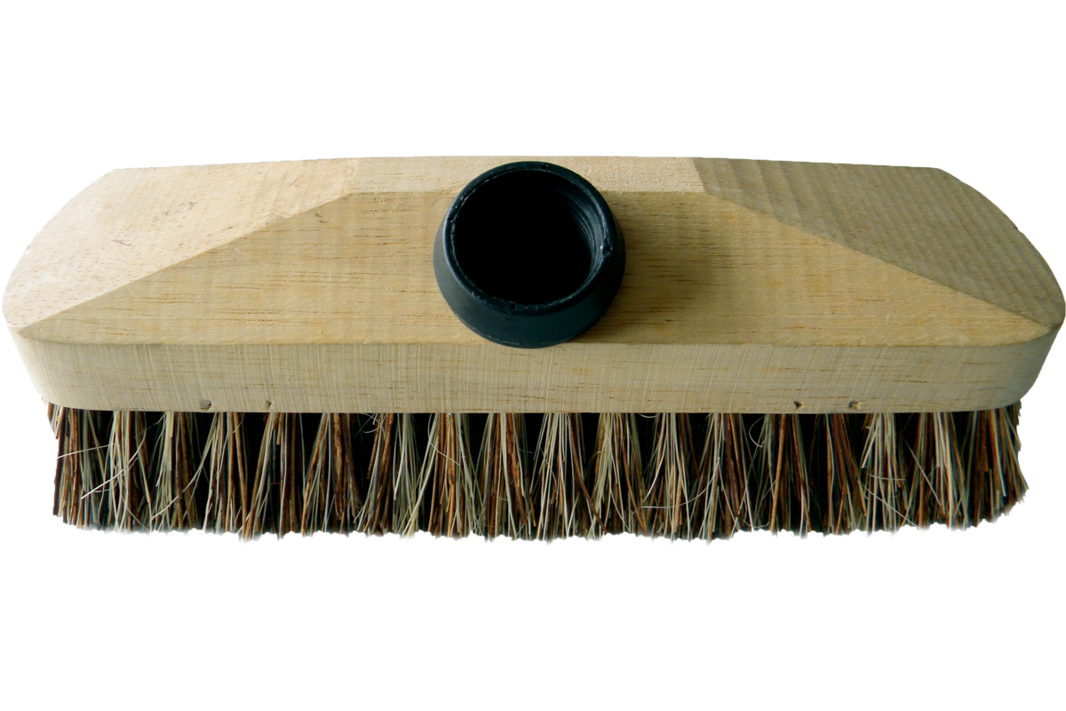 Couch grass scrubbing brush with pole attachment